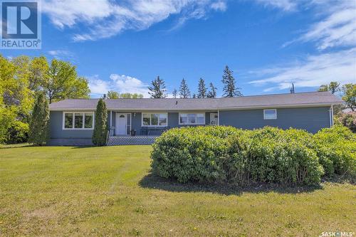 110 Elgin Street, Viscount, SK - Outdoor With Facade