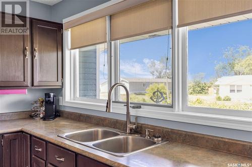 110 Elgin Street, Viscount, SK - Indoor Photo Showing Kitchen With Double Sink