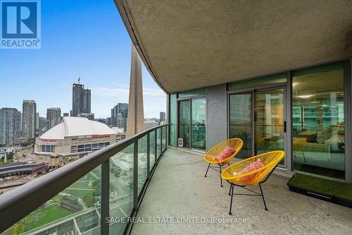 3611 - 30 Grand Trunk Crescent, Toronto, ON - Outdoor With Balcony With Exterior