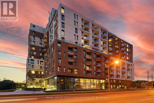 709 - 3100 Keele Street, Toronto, ON - Outdoor With Facade