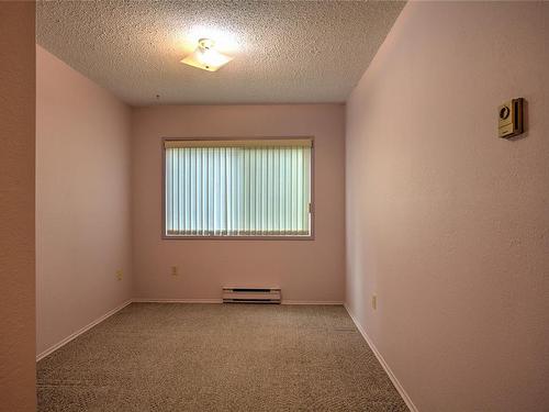 202-9942 Daniel St, Chemainus, BC - Indoor Photo Showing Other Room