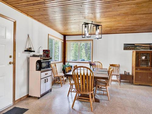 5305 Clearwater Valley Rd, Clearwater, BC - Indoor Photo Showing Dining Room