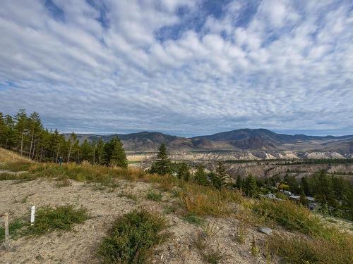 1142 Crestwood Drive, Kamloops, BC 