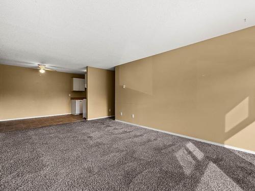 114-1760 Brunner Ave, Kamloops, BC - Indoor Photo Showing Other Room