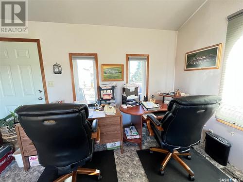 620 Griffin Street, Maple Creek, SK - Indoor Photo Showing Office