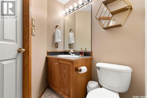 3332 Windsor Park Crescent, Regina, SK - Indoor Photo Showing Bathroom