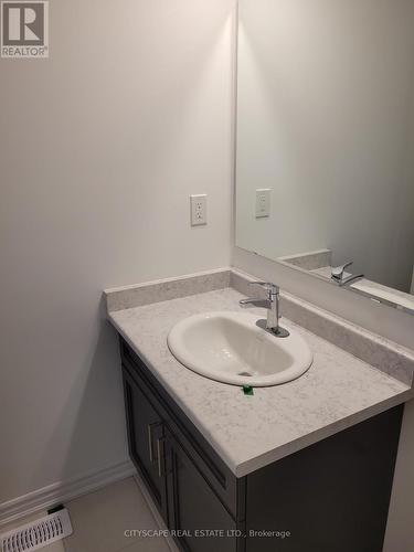 70 Forestwalk Street, Kitchener, ON - Indoor Photo Showing Bathroom