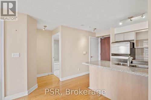 1105 - 16 Harrison Garden Boulevard, Toronto, ON - Indoor Photo Showing Kitchen With Double Sink