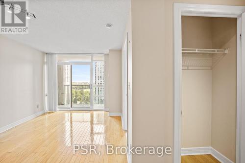 1105 - 16 Harrison Garden Boulevard, Toronto, ON - Indoor Photo Showing Other Room