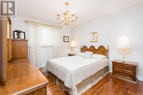 90 Goldsboro Road, Toronto, ON - Indoor Photo Showing Bedroom