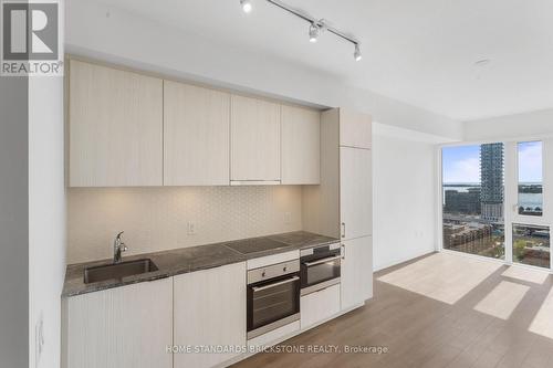 2109 - 158 Front Street E, Toronto, ON - Indoor Photo Showing Kitchen