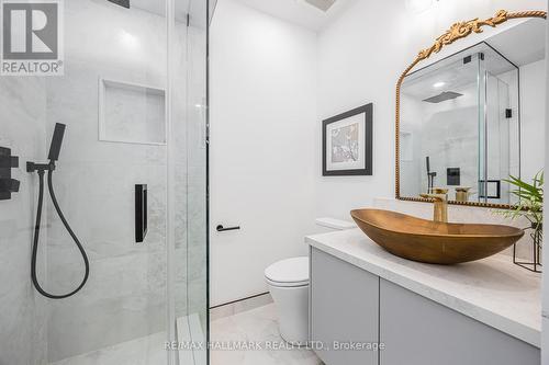 121 Major Street, Toronto, ON - Indoor Photo Showing Bathroom