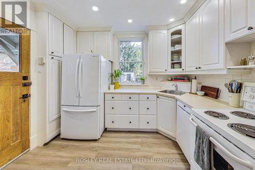 3A Midburn Avenue, Toronto, ON - Indoor Photo Showing Kitchen