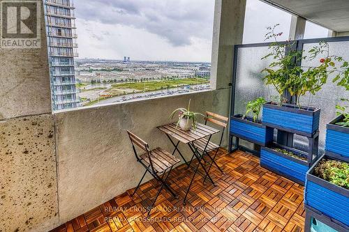 1717 - 9000 Jane Street, Vaughan, ON - Outdoor With Balcony