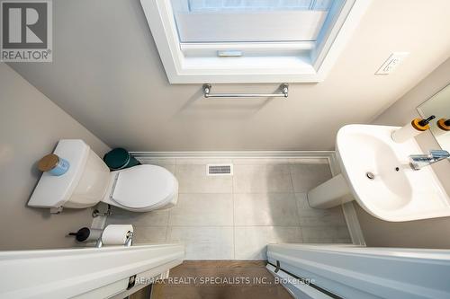 1286 Muskoka Heights, Milton, ON - Indoor Photo Showing Bathroom