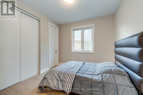 1286 Muskoka Heights, Milton, ON - Indoor Photo Showing Bedroom