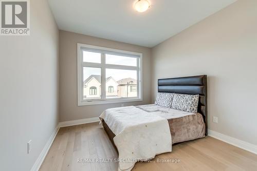 1286 Muskoka Heights, Milton, ON - Indoor Photo Showing Bedroom