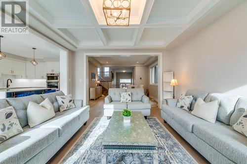 1286 Muskoka Heights, Milton, ON - Indoor Photo Showing Living Room