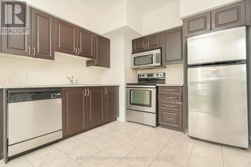 608 - 208 Enfield Place, Mississauga, ON - Indoor Photo Showing Kitchen With Stainless Steel Kitchen