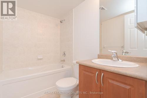 608 - 208 Enfield Place, Mississauga, ON - Indoor Photo Showing Bathroom