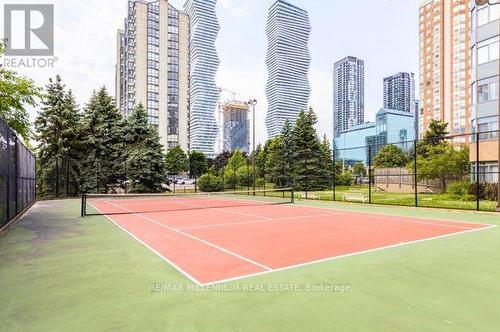 610 - 300 Webb Drive, Mississauga, ON - Outdoor With Facade