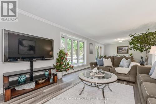 840 St George Street E, Centre Wellington, ON - Indoor Photo Showing Living Room