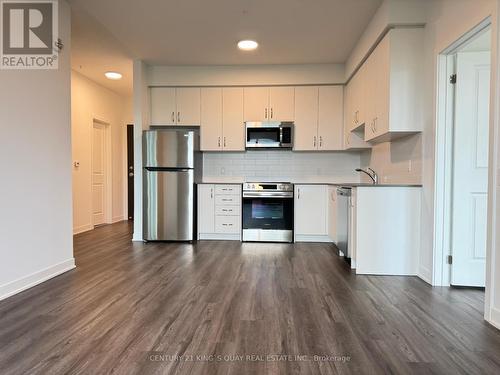 405 - 385 Arctic Red Drive, Oshawa, ON - Indoor Photo Showing Kitchen With Stainless Steel Kitchen