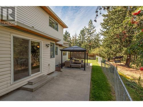 2935 Shannon Green Court, West Kelowna, BC - Outdoor