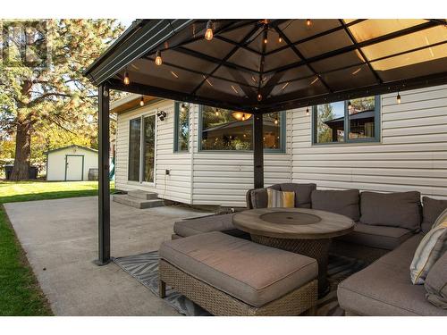 2935 Shannon Green Court, West Kelowna, BC - Outdoor With Deck Patio Veranda With Exterior