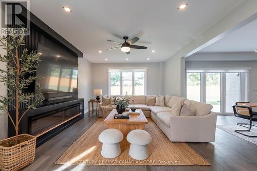 2166 Tripp Drive, London, ON - Indoor Photo Showing Living Room With Fireplace