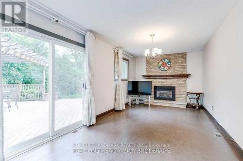 2149 Constance Drive, Oakville, ON - Indoor Photo Showing Living Room With Fireplace