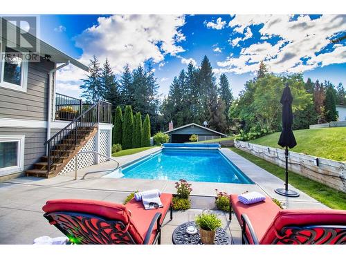 2825 Parkland Place, Blind Bay, BC - Outdoor With In Ground Pool