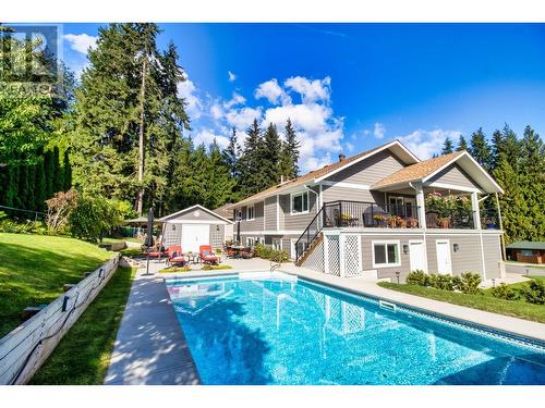 2825 Parkland Place, Blind Bay, BC - Outdoor With In Ground Pool With Backyard