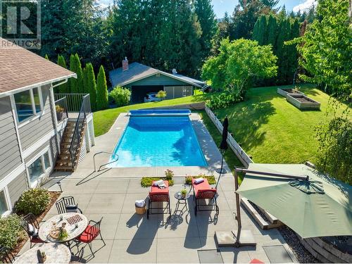 2825 Parkland Place, Blind Bay, BC - Outdoor With In Ground Pool With Backyard