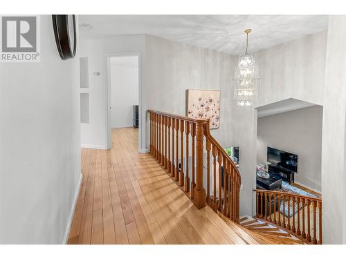 1137 Windermere Court, Kelowna, BC - Indoor Photo Showing Other Room