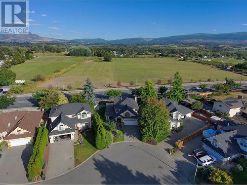 1137 Windermere Court, Kelowna, BC - Outdoor With View