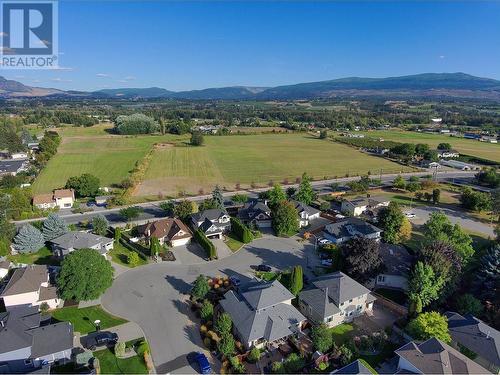 1137 Windermere Court, Kelowna, BC - Outdoor With View