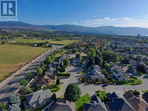 1137 Windermere Court, Kelowna, BC - Outdoor With View