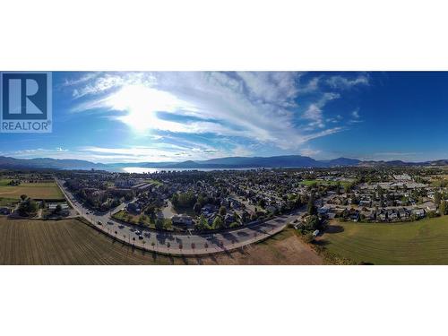 1137 Windermere Court, Kelowna, BC - Outdoor With View