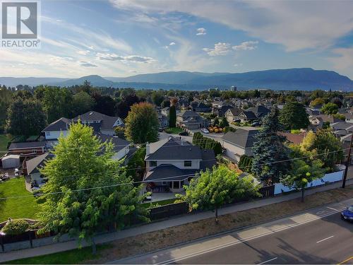 1137 Windermere Court, Kelowna, BC - Outdoor With View