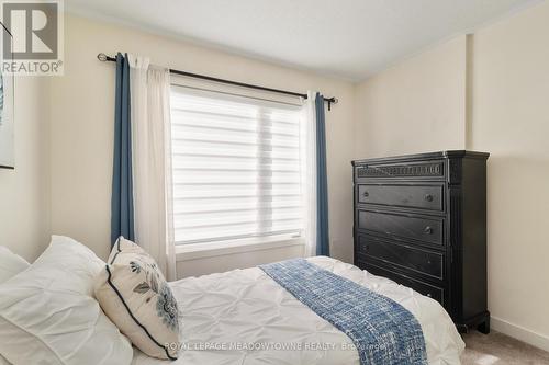 2662 Castlegate Crossing, Pickering, ON - Indoor Photo Showing Bedroom