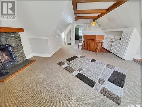 460 4Th Avenue Ne, Swift Current, SK - Indoor With Fireplace