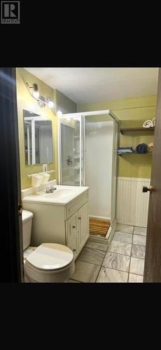 4171 Ashe Crescent, Scotch Creek, BC - Indoor Photo Showing Bathroom