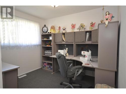 1602 43 Street, Vernon, BC - Indoor Photo Showing Office