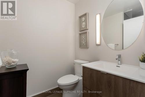 303 - 8 Ann Street, Mississauga, ON - Indoor Photo Showing Bathroom