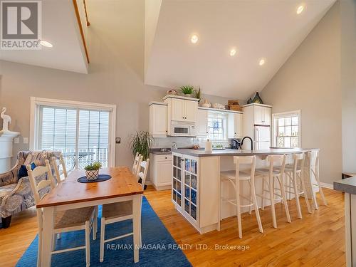 4 Mariner'S Lane, Fort Erie, ON - Indoor Photo Showing Other Room