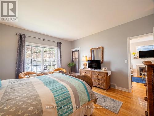 4 Mariner'S Lane, Fort Erie, ON - Indoor Photo Showing Bedroom