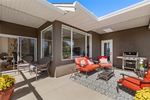 2562 Tuscany Drive, West Kelowna, BC - Outdoor With Deck Patio Veranda With Exterior