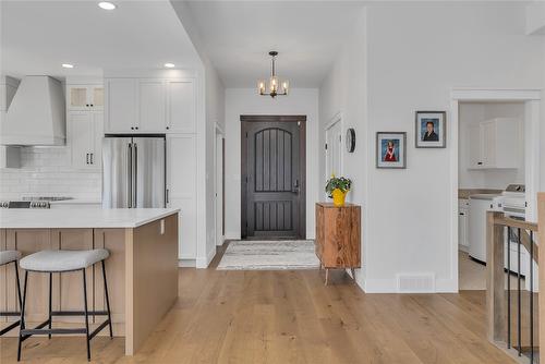 2562 Tuscany Drive, West Kelowna, BC - Indoor Photo Showing Kitchen