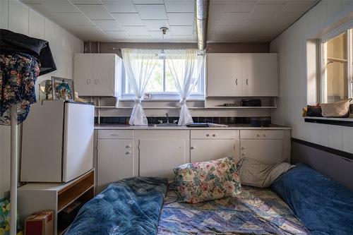 3620 Sage Avenue, Armstrong, BC - Indoor Photo Showing Bedroom